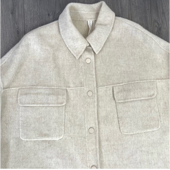 high quality Wool/Cashmere Jacket. No tags. Worn once. Perfect condition. - Picture 3 of 9